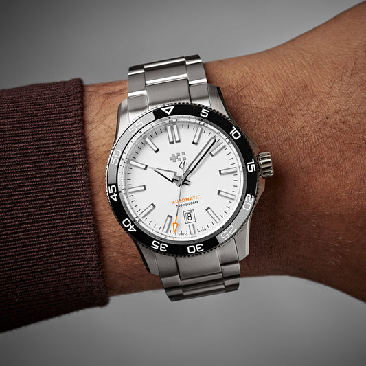 Christopher Ward C60 Trident Pro 300 - Blanco