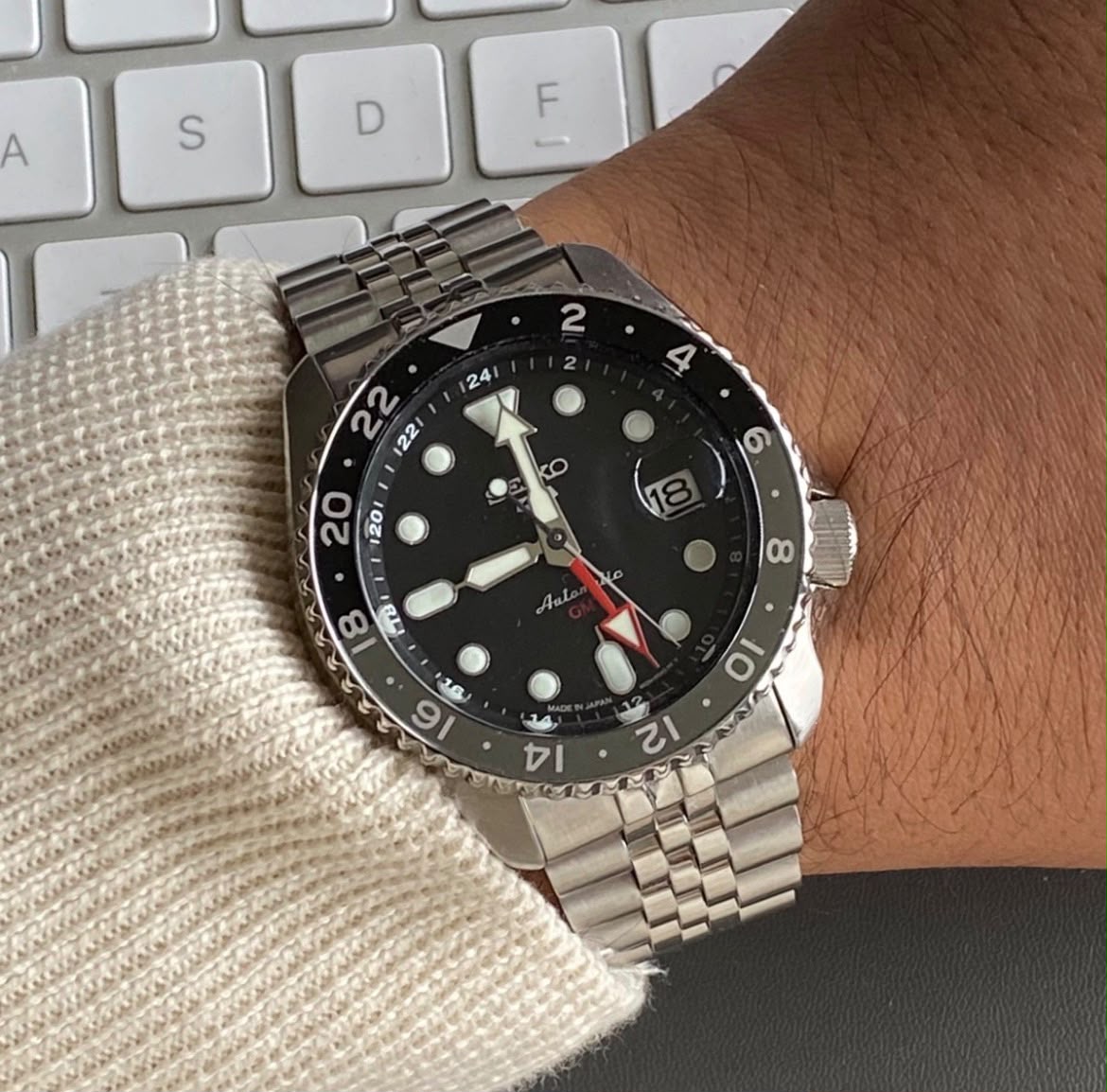 Seiko 5 Sports GMT SSK001