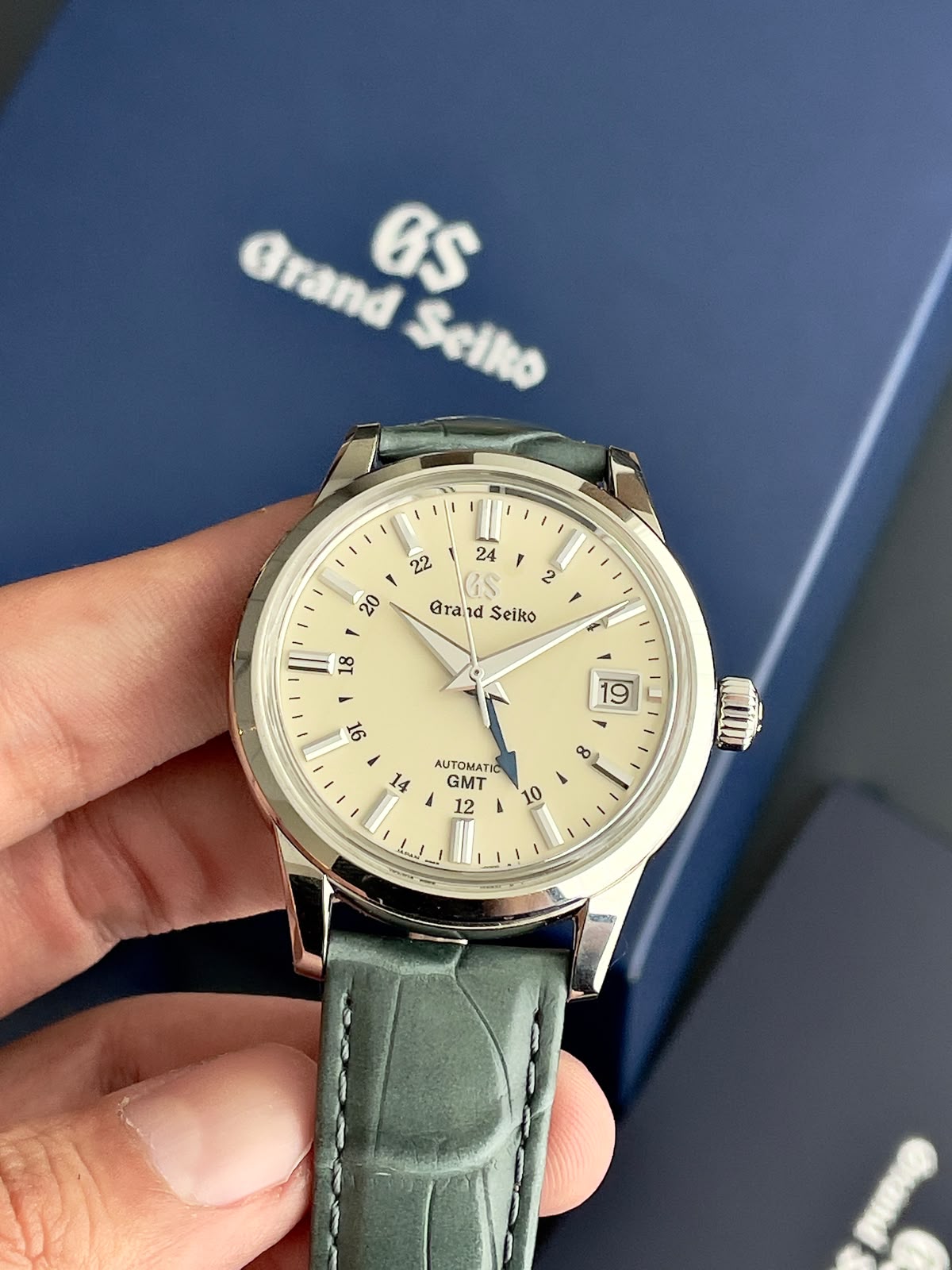 Grand SeikoElegance Collection GMT